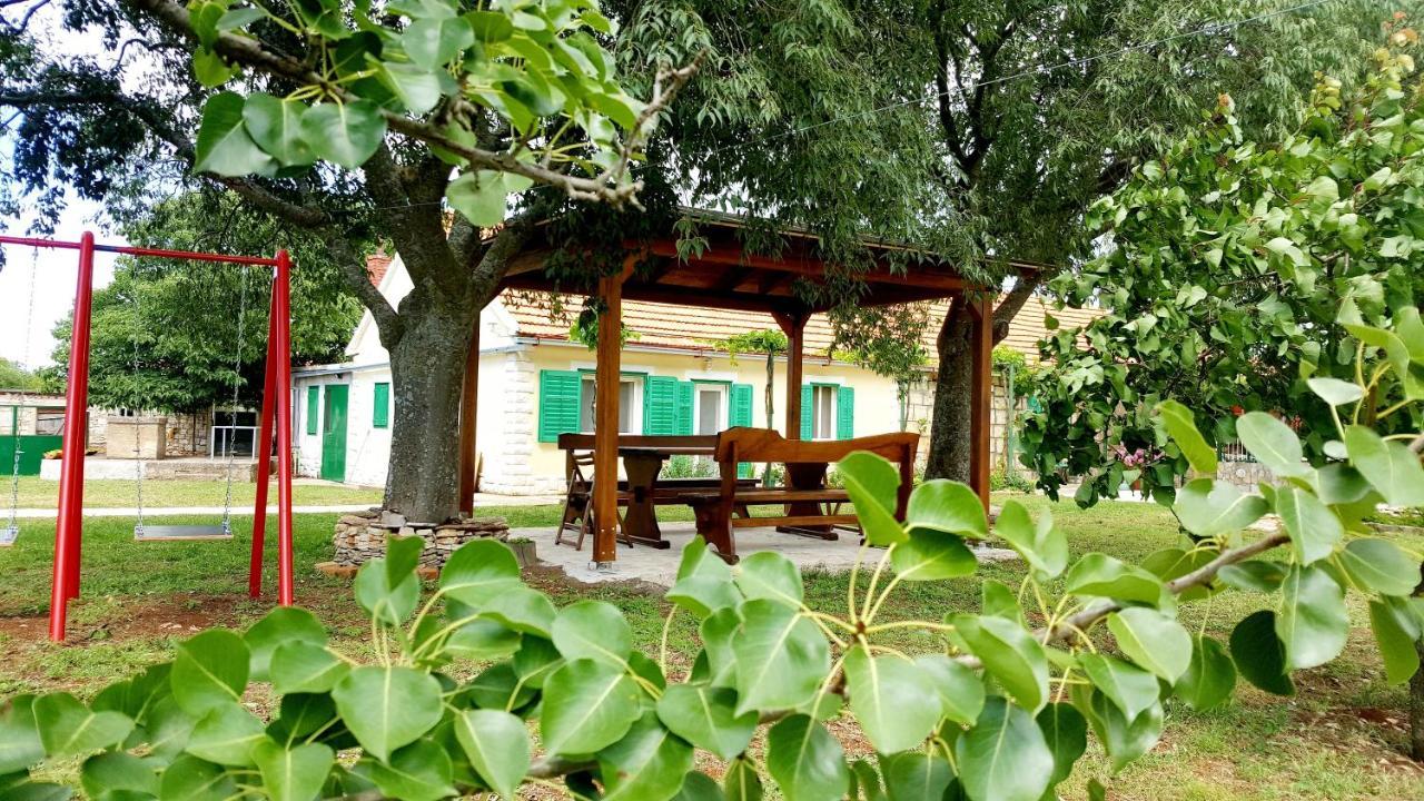 Village House Fafarinka - Close To Krka National Park Konjevrate Dış mekan fotoğraf